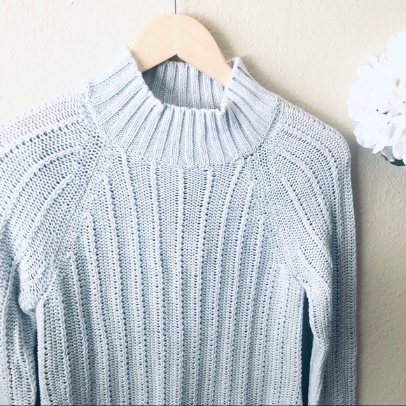 Mock neck Turtleneck Sweater - Picture 1 of 3